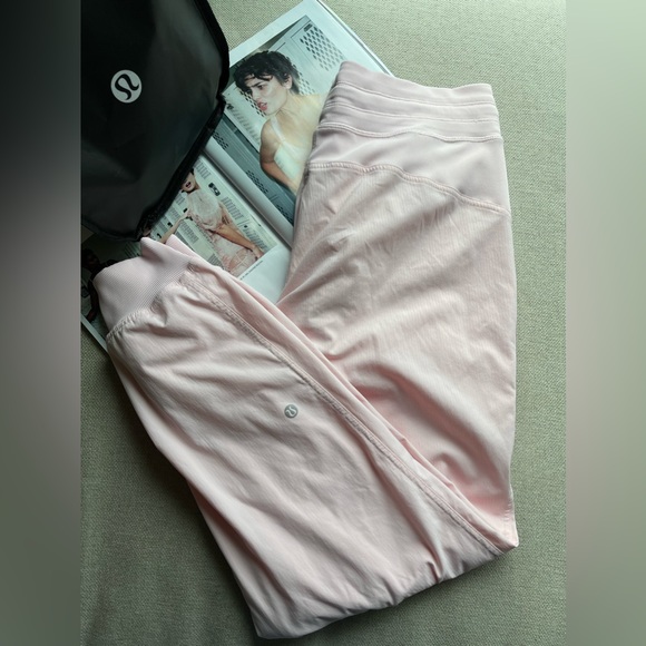 Lululemon Rare Dance Studio Lined Mid-Rise Joggers Strawberry Milkshake Size 10 - Picture 13 of 14